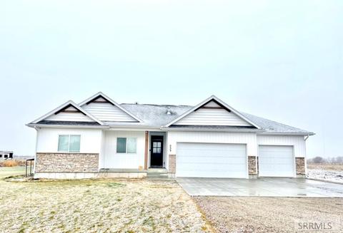 253 N 4200 E, Rigby, ID 83442 photo 1