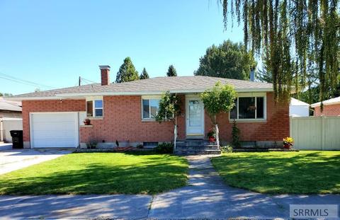 175 S 3rd W, Rigby, ID 83442 photo 1