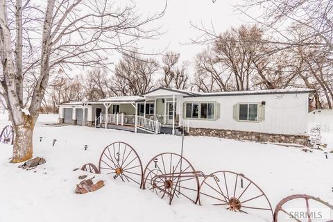 658 N 4200 E, Rigby, ID 83442 photo 1