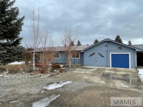 725 Keith St, Salmon, ID 83467 photo 1