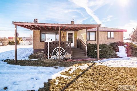 9060 S 600 E, Rexburg, ID 83440 photo 1