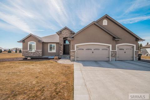 935 Pine Brook Ln, Rexburg, ID 83440 photo 1