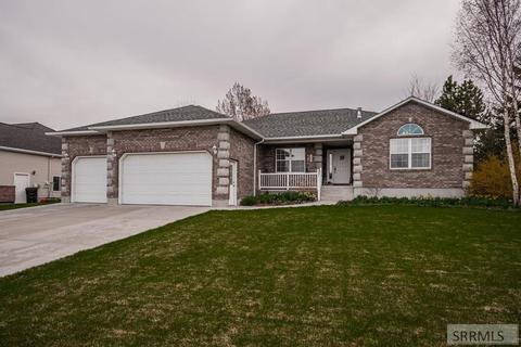 995 Hillview Dr, Rexburg, ID 83440 photo 1