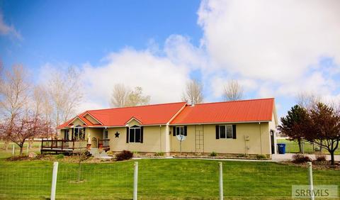 4875 E Hansen Ave, Iona, ID 83427 photo 1