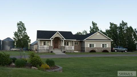 298 N 2100 E, Saint Anthony, ID 83445 photo 1