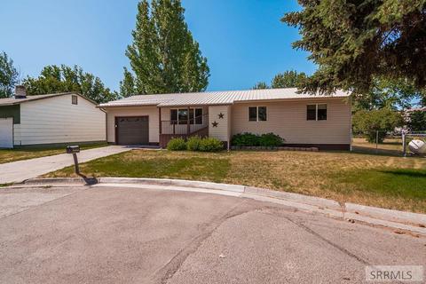 355 Summer St, Rigby, ID 83442 photo 1