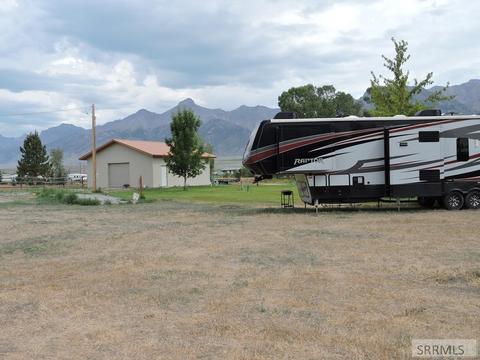 4259 Summit Dr, Mackay, ID 83251 photo 1