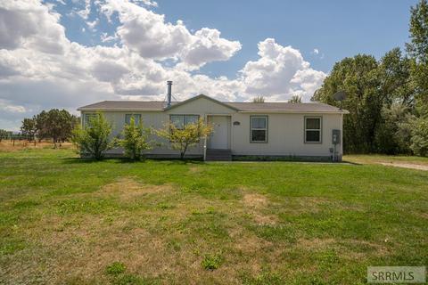 4748 E 100 N, Rigby, ID 83442 photo 1