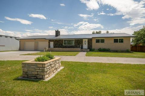 4052 E 300 N, Rigby, ID 83442 photo 1