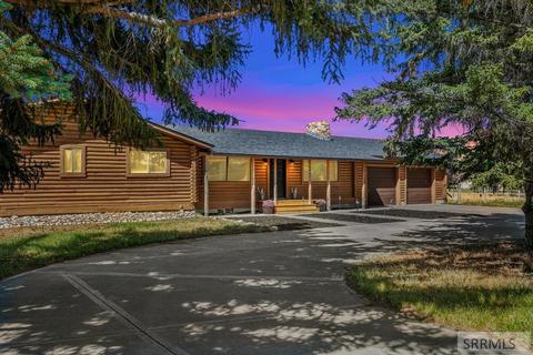 3883 E 200 N, Rigby, ID 83442 photo 1