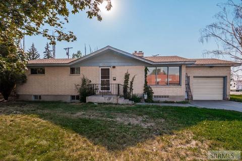 415 Claremore Dr, Rigby, ID 83442 photo 1