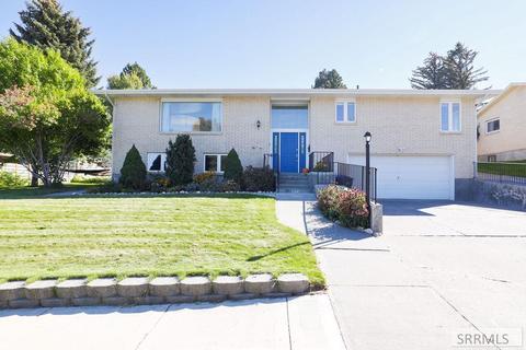 351 Yale Ave, Rexburg, ID 83440 photo 1