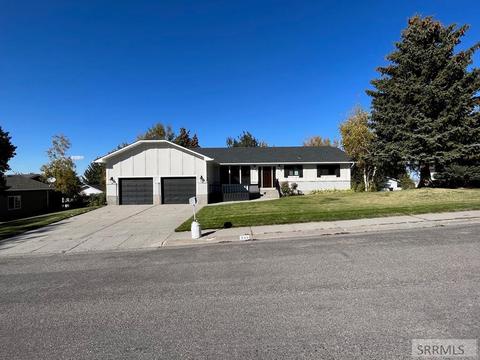 545 Comanche Dr, Rexburg, ID 83440 photo 1