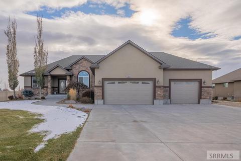 4032 E Fairway Dr, Rigby, ID 83442 photo 1