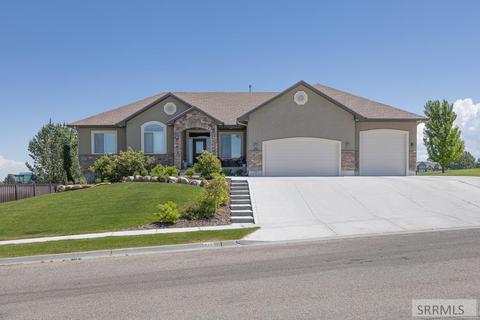 569 S 4th E, Rexburg, ID 83440 photo 1
