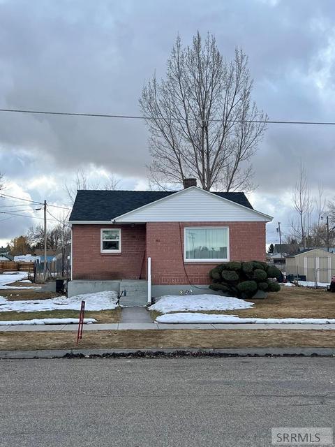 140 E Pine St, Shelley, ID 83274 photo 1