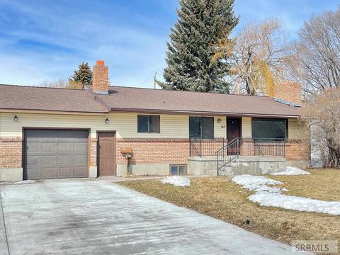 165 N 3rd E, Rexburg, ID 83440 photo 1
