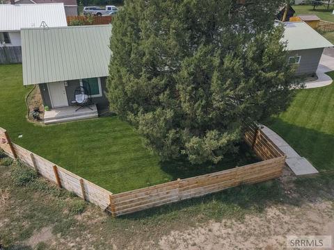 847 S 1 E, Saint Anthony, ID 83445 photo 1