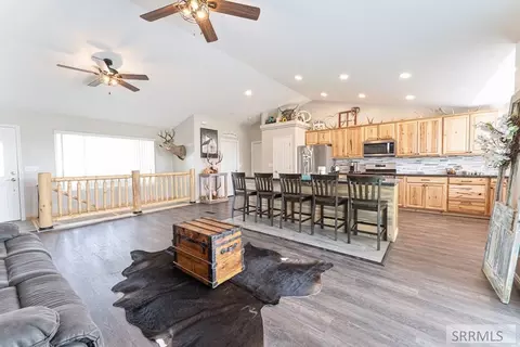690 N 700 E, Firth, ID 83236 photo 1