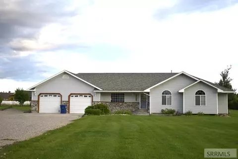 3988 E 180 N, Rigby, ID 83442 photo 1