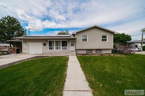 721 Hoff Dr, Blackfoot, ID 83221 photo 1