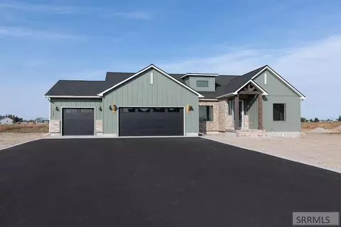 1588 N 845 E, Shelley, ID 83274 photo 1