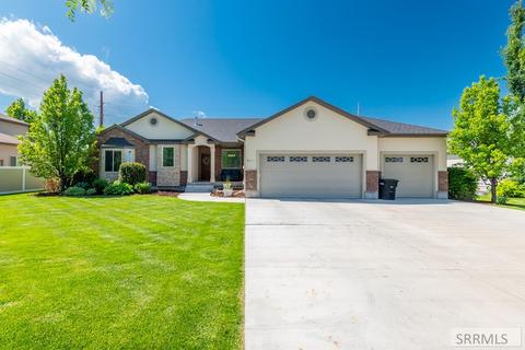 3464 E Greenwillow Ln, Ammon, ID 83406 photo 1