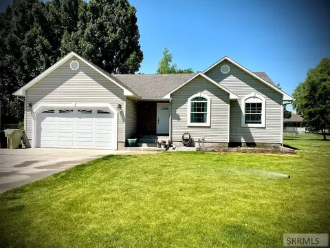 3833 E 22 N, Rigby, ID 83442 photo 1