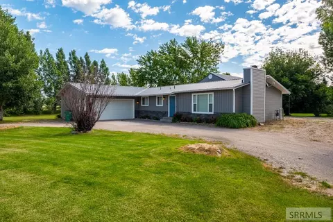 142 N 4100 E, Rigby, ID 83442 photo 1