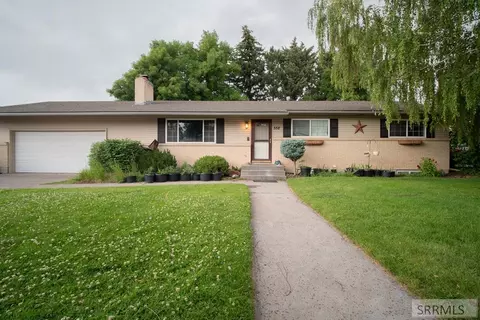 558 Gemini Dr, Rexburg, ID 83440 photo 1