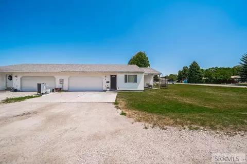 3523 E 665 N #8, Menan, ID 83434 photo 1
