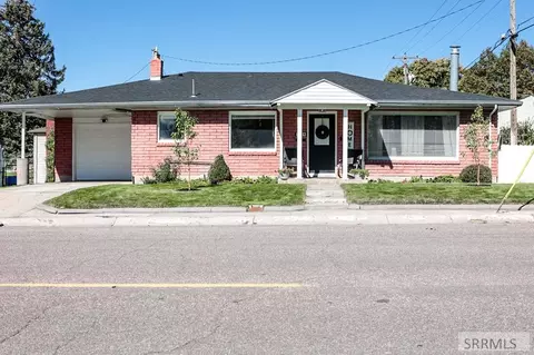 1214 E Maple St, Pocatello, ID 83201 photo 1