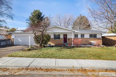 350 Yale Ave, Rexburg, ID 83440 photo 1