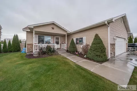 21 N White Pine Ln, Rigby, ID 83442 photo 1