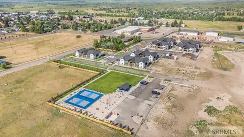 201 E Ross Ave #D102, Driggs, ID 83422 photo 33