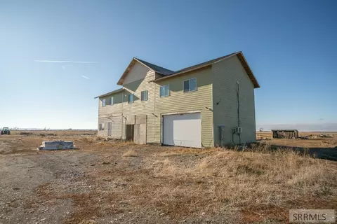 2256 E 300 N, Saint Anthony, ID 83445 photo 1