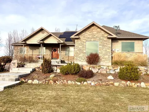 327 3707 E, Rigby, ID 83442 photo 1