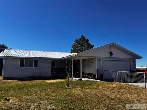 3876 E 100 N, Rigby, ID 83442 photo 1