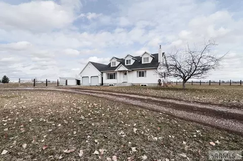 3749 E 190 N, Rigby, ID 83442 photo 1