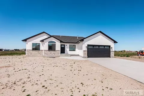 165 N 4032 E, Rigby, ID 83442 photo 1