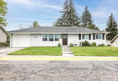 460 Maple Dr, Rexburg, ID 83440 photo 1