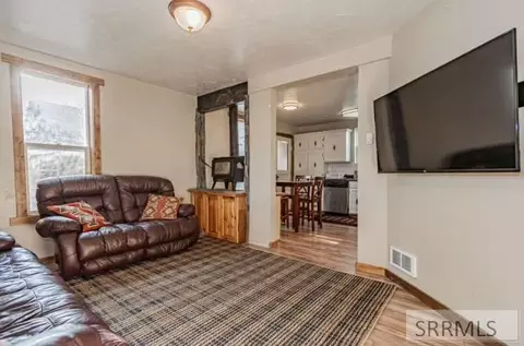 357 E Highland St, Ashton, ID 83420 photo 1