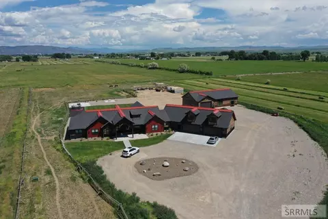4404 E 32 N, Rigby, ID 83442 photo 1