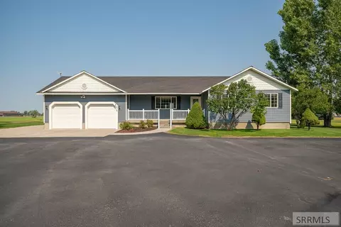 219 N 4000 E, Rigby, ID 83442 photo 1