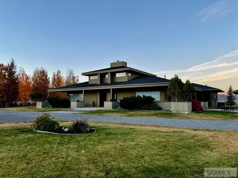 6000 Bartlett Point Rd, Mackay, ID 83251 photo 1