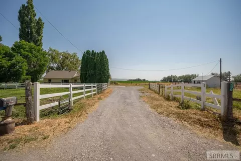 809 E 800 N, Shelley, ID 83274 photo 1
