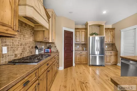 Kitchen - 146 N 3729 E, Rigby, ID 83442 photo 3 of 6