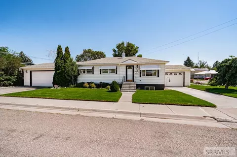 440 N 1st W, Rigby, ID 83442 photo 1
