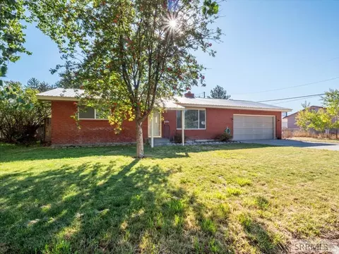 170 N Clark St, Rigby, ID 83442 photo 1
