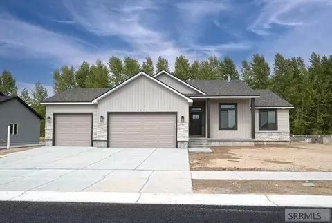 4615 Rustle Rd, Ammon, ID 83406 photo 1